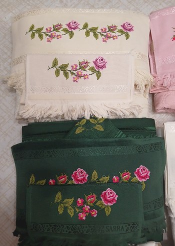 İşlemeli  Havlu Setleri - Görsel 7