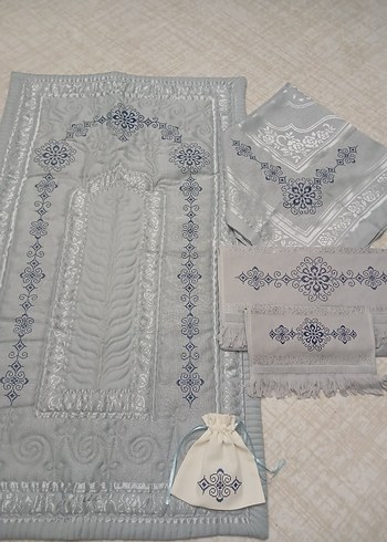 Geleneksel  Makine İşlemeli Gri Seccade Seti - Görsel 2