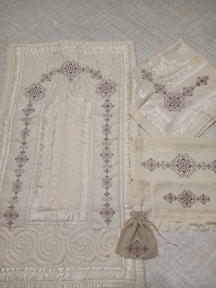 Nakışlı  Krem Rengi Set - Görsel 2