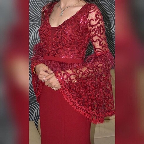 Kırmızı balık kına elbisesi
