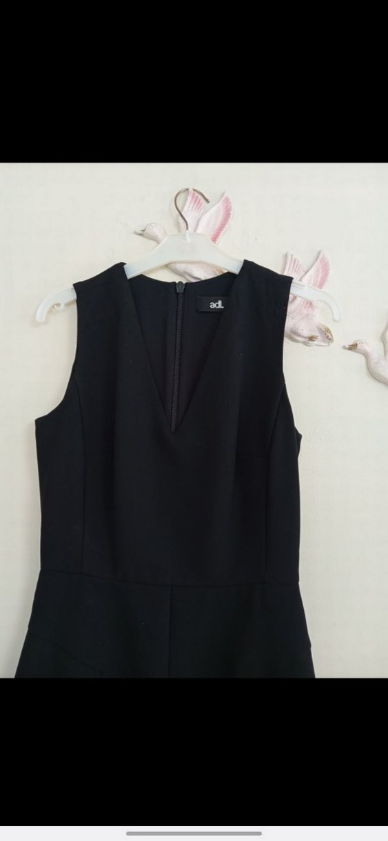 Siyah V Yaka Midi Kadın Elbise - Görsel 2