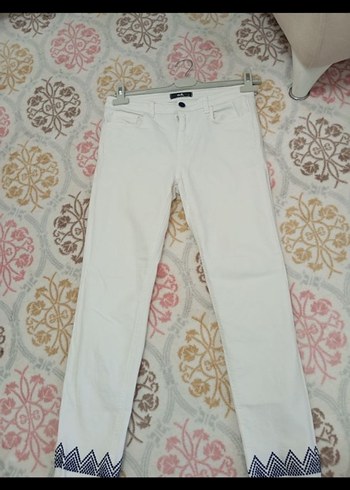 Kadın Beyaz Denim Midi Kot Pantolon - Görsel 3