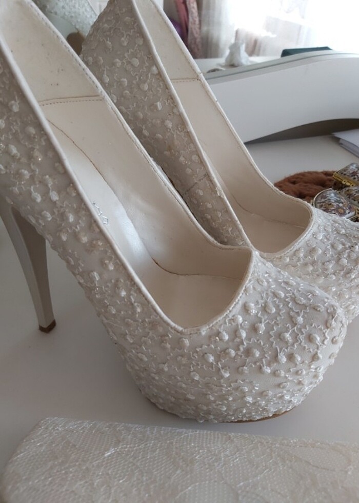 Gelin Ayakkabısı ve Çanta - Görsel 2