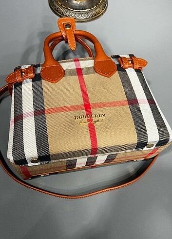 Burberry Askılı çapraz çanta A KALİTE BURBERRY #BURBERRY