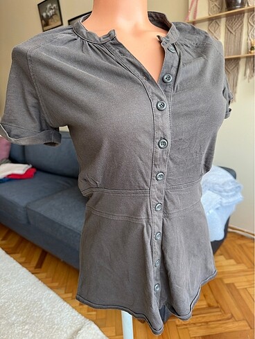 Mavi tshirt