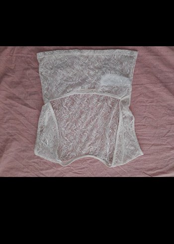 Dantel Detaylı Beyaz Crop Top - Görsel 3