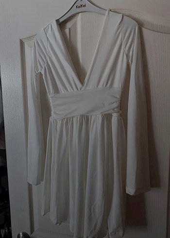 sıfır giyilmedi şortlu beyaz elbise esnek m l xl saran bir kumaş - Görsel 2