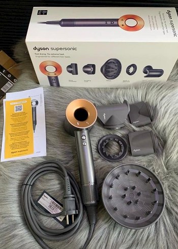 Dyson Supersonic Saç Kurutma Makinesi Gri