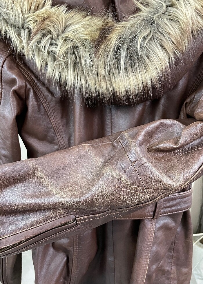 Orijinal Derimod Marka Deri Mont - Görsel 3