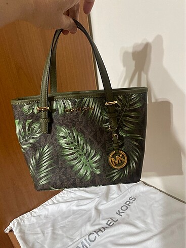  Beden yeşil Renk Michael kors çanta