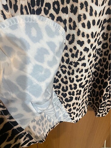 xl Beden Leopar ınce kumaşlı elbıse/zara değıl /