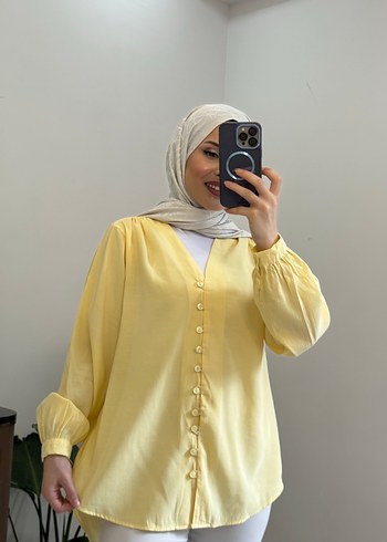 Düğmeli V Yakalı gömlek - Görsel 6