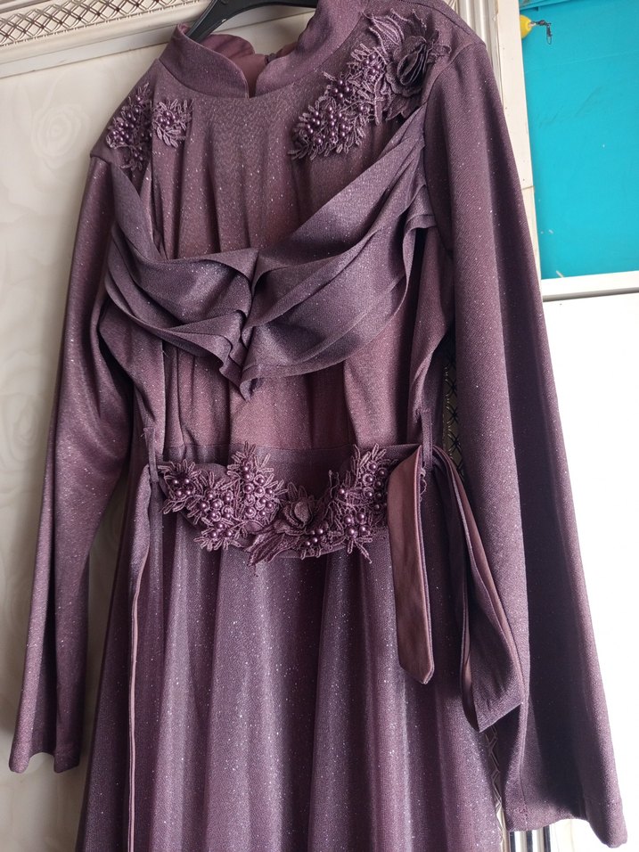 Mor Uzun Drapeli Gotik Abiye Elbise - Görsel 3