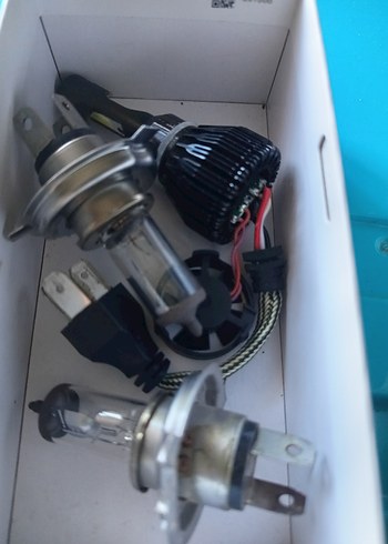 Renkli Siyah Otomobil Ampulleri - Görsel 2