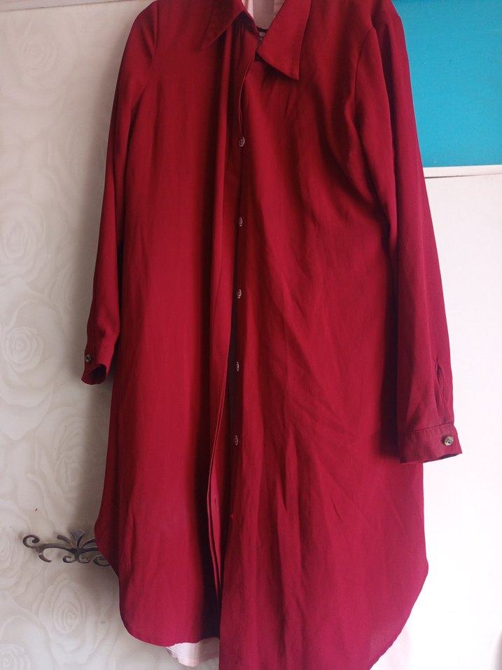 Uzun Boy Bordo Düğmeli Hamile Kabanı - Görsel 3
