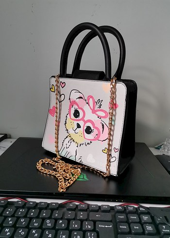 Pembe Baskılı Zincir Detaylı Kadın Çanta - Görsel 2