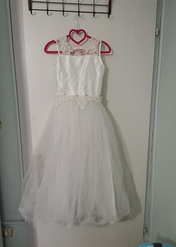 Beyaz Dantel İşlemeli Klasik Kız Çocuk Elbisesi - Görsel 8