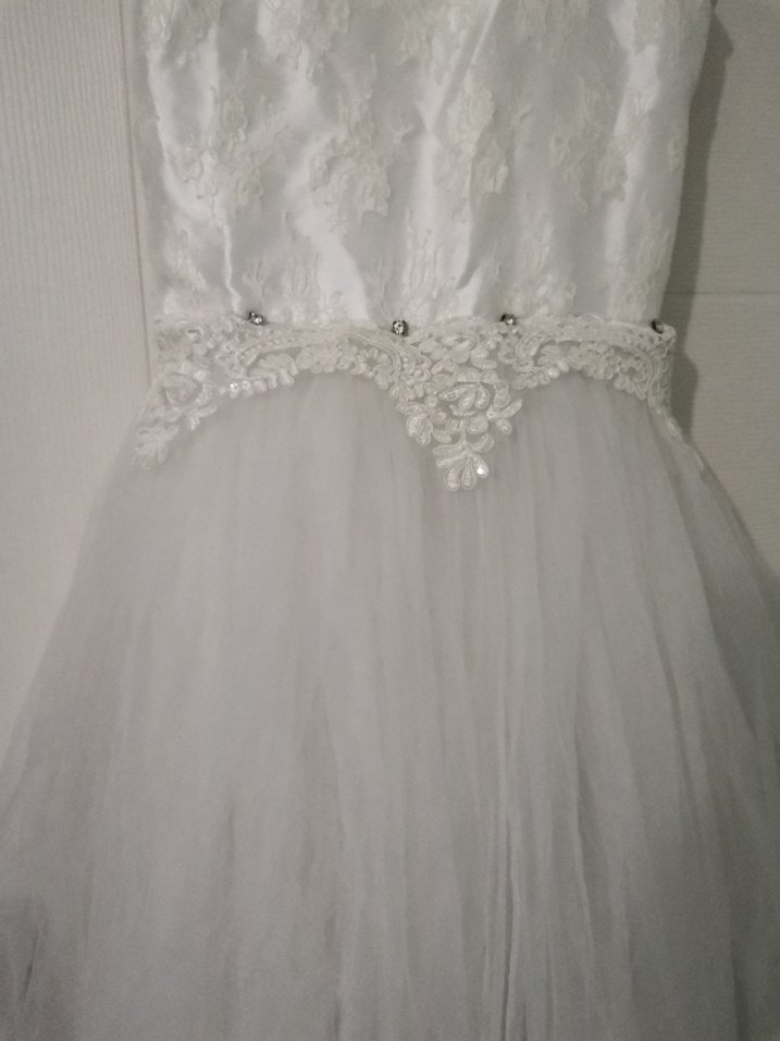 Beyaz Dantel İşlemeli Klasik Kız Çocuk Elbisesi - Görsel 5