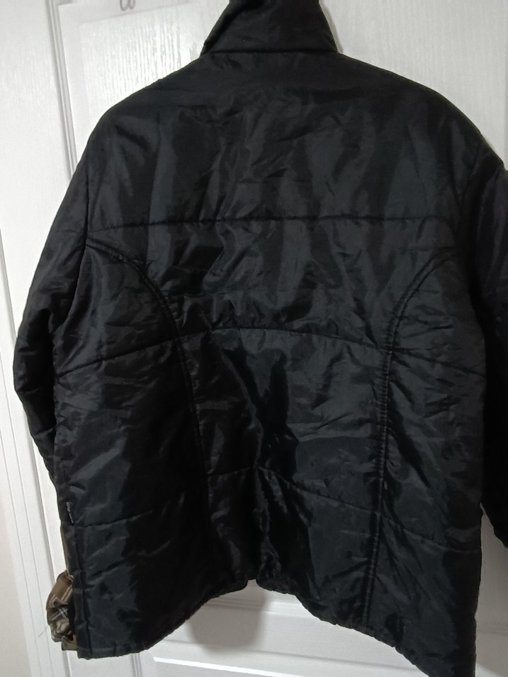 Siyah Fermuarlı Kadın Ceket - Görsel 3