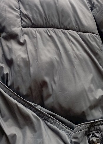 Gri Kapüşonlu Düğmeli Kız Mont - Görsel 3