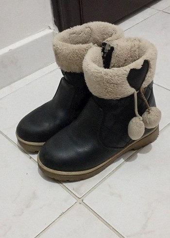 Kız Çocuk Kürklü Siyah Bot - Görsel 2
