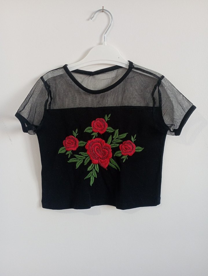 Nakışlı Siyah Kız Bluzu, Kısa Kollu, Salaş Kesim - Görsel 4