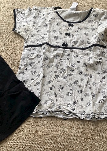 Siyah beyaz pijama takımı - Görsel 3