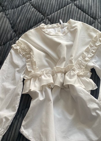 Beyaz Fırfırlı Keten Bluz - Görsel 5