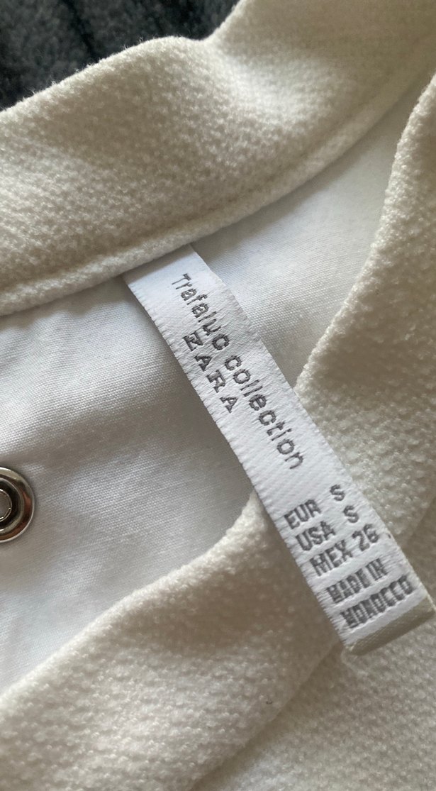 Beyaz Fırfırlı Keten Bluz - Görsel 2