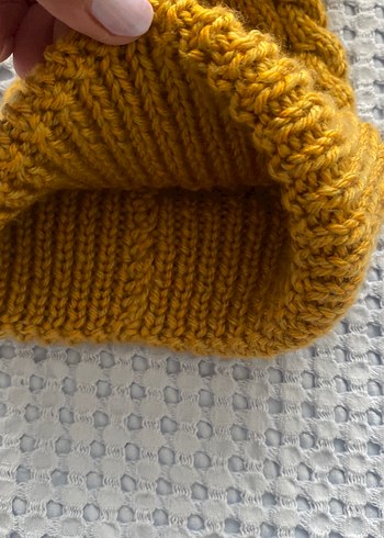 Kız Çocuk Örgü Hardal Bere Ponponlu - Görsel 2