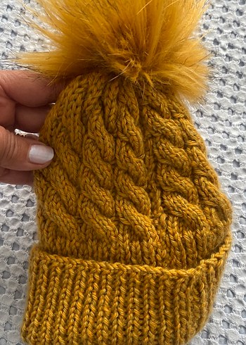 Kız Çocuk Örgü Hardal Bere Ponponlu - Görsel 3