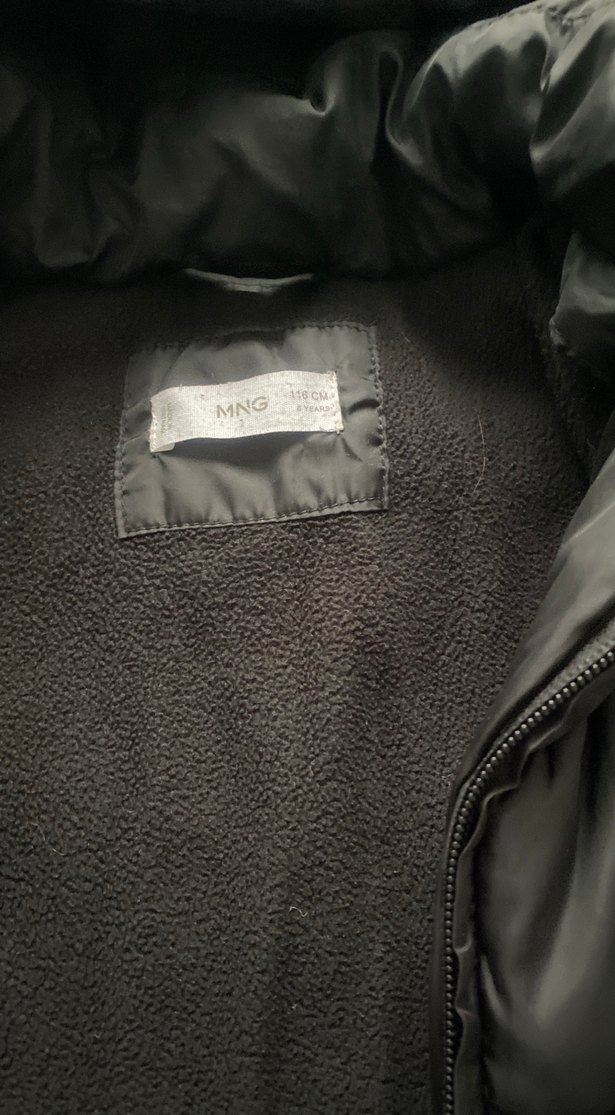 Siyah Kız Çocuk Kışlık Mont - Görsel 4