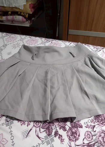Gri Pilili Mini Etek