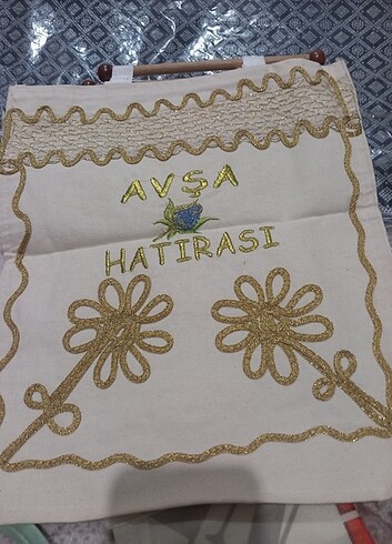 Beden Sim işlemeli bez canta