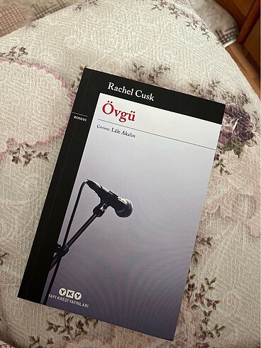 ÖVGÜ / RACHEL CUSK