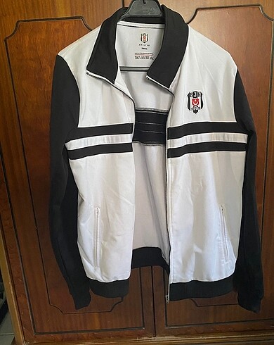 BJK EŞOFMAN VE CEKETİ