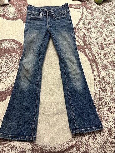 9 Yaş Beden H&M kot pantolon