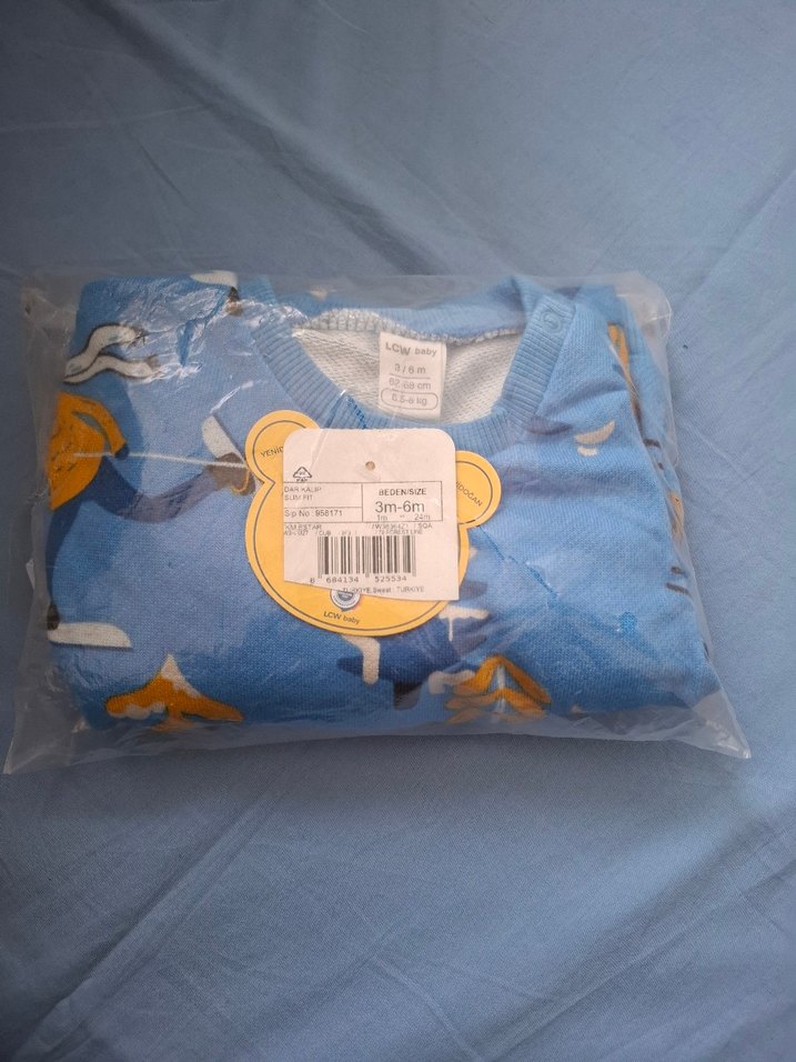 Renkli Baskılı Bebek Erkek Takımı - Görsel 3