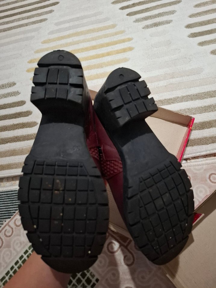 Bordo Tokalı Kadın Deri Bot, Kalın Topuklu - Görsel 4