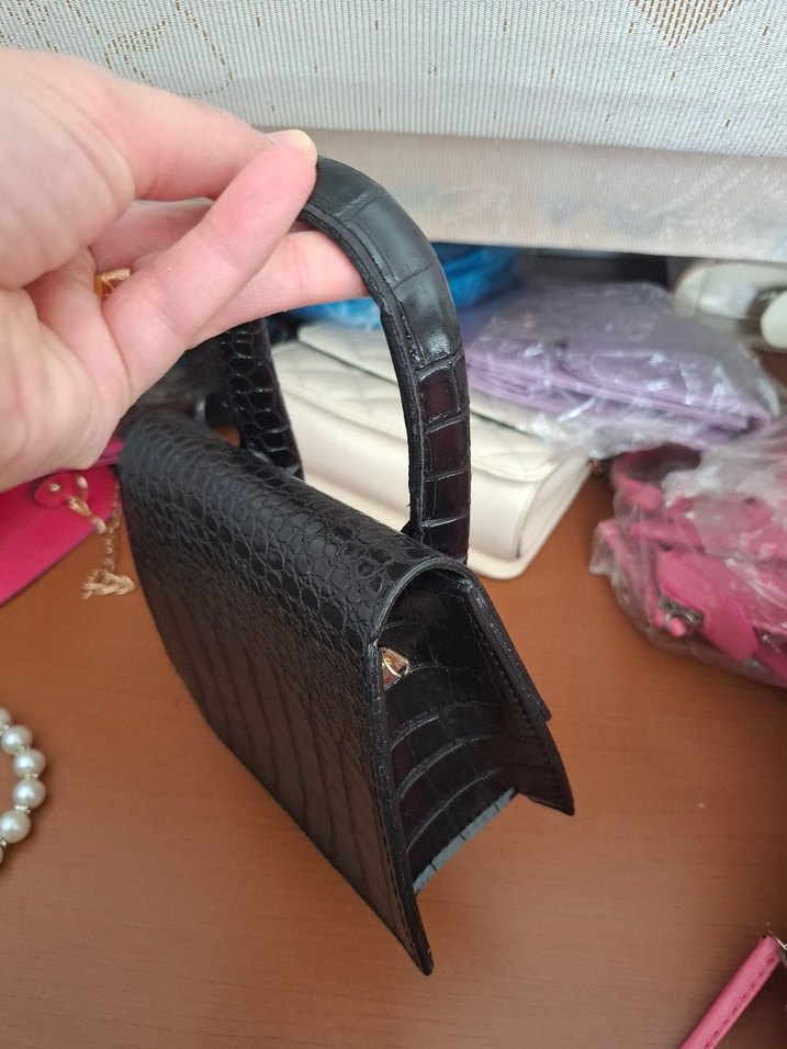 Siyah Yılan Desenli Deri Kadın Çanta - Görsel 2