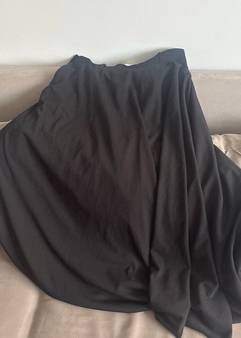 Saten Görünümlü Salaş Siyah Hamile Etek