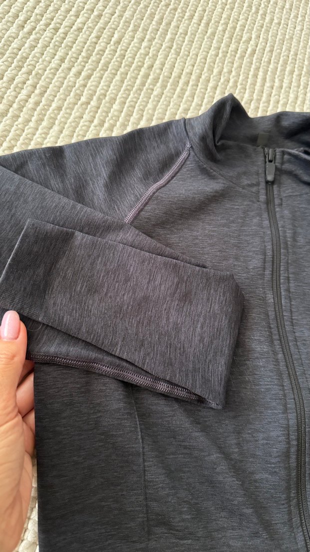 Alphalete Kırçıllı Siyah Crop Top - Görsel 5