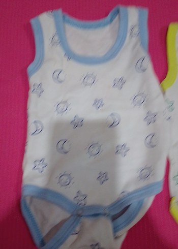 Renkli Baskılı Dantelli Kolsuz Bebek Body - Görsel 3