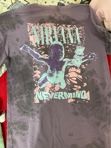 m Beden Nirvana tisort