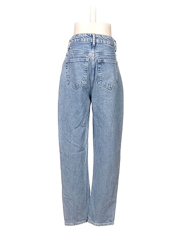 34 Beden H&M Jean / Kot %70 İndirimli.