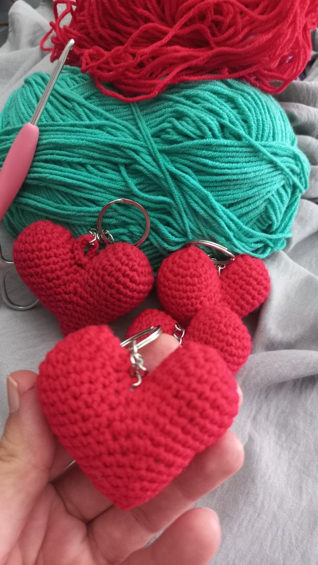 El Örgüsü Renkli Bohem Kalpler
anahtarlik - Görsel 2