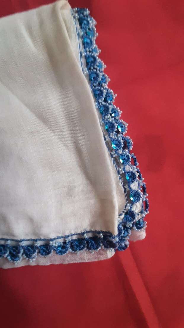 Boncuk oyalı tülbent - Görsel 4