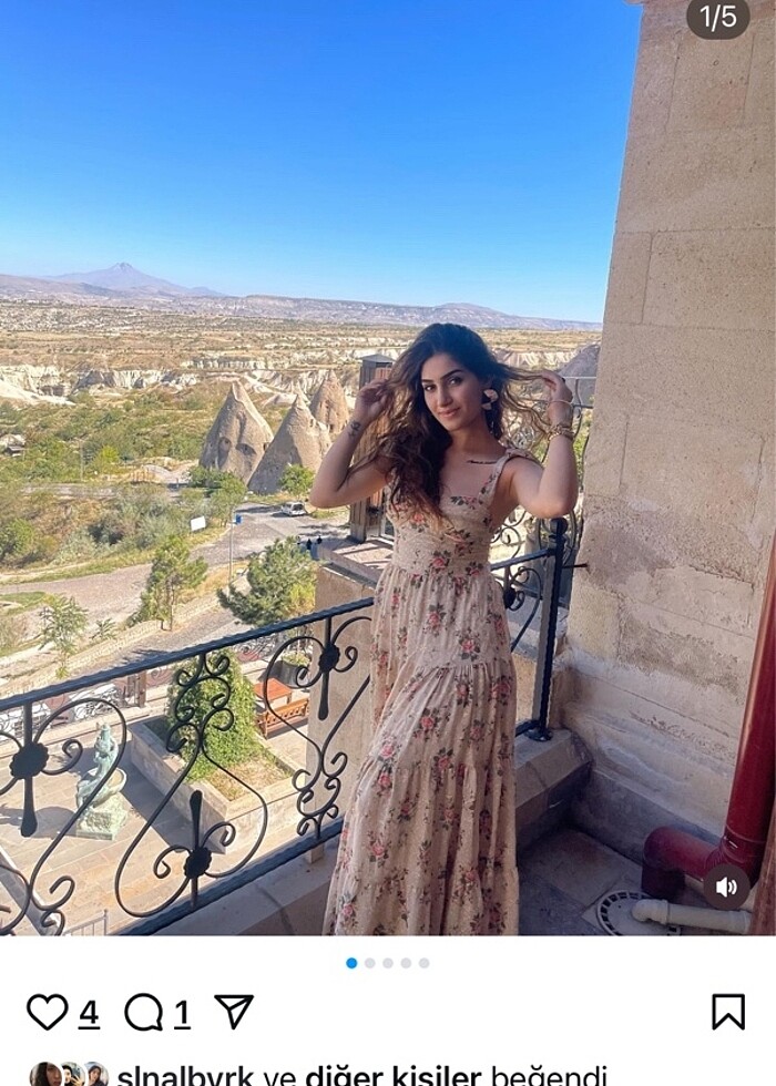 Çiçekli elbise 
 - Görsel 2