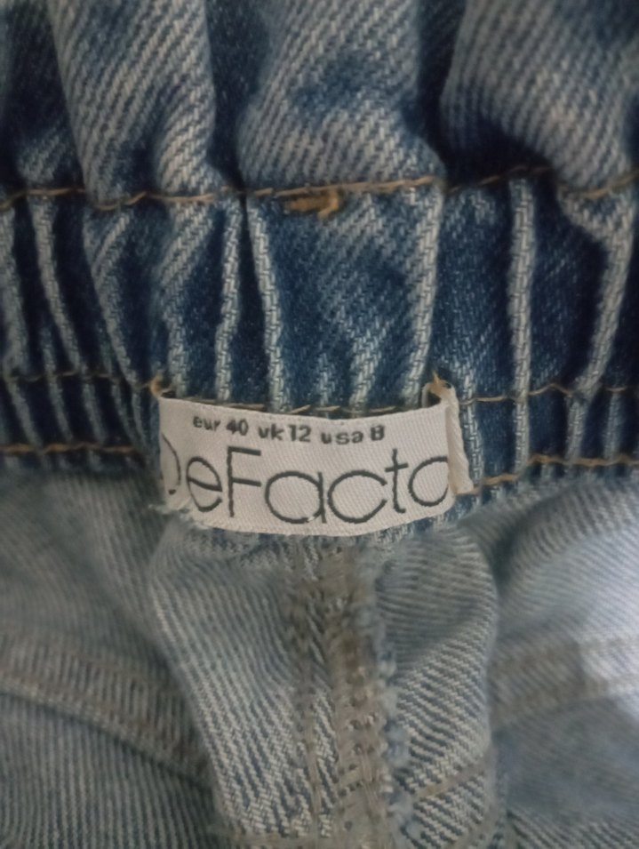 Düğmeli Mavi Kadın Midi Kot Pantolon - Görsel 2