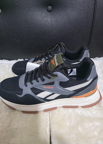 Reebok Ayakkabı - Görsel 3